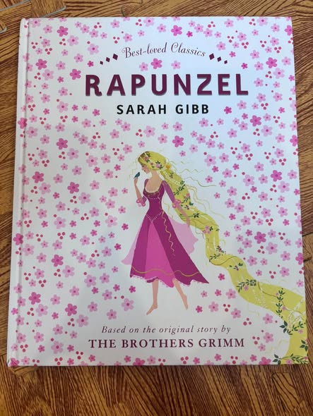 BEST-LOVED CLASSICS: RAPUNZEL — ảnh 1