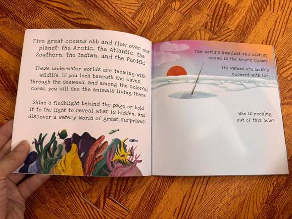 OCEANS: A SHINE-A-LIGHT BOOK  — ảnh 5