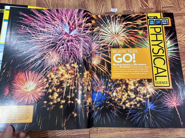 NATIONAL GEOGRAPHIC SCIENCE ENCYCLOPEDIA — ảnh 2