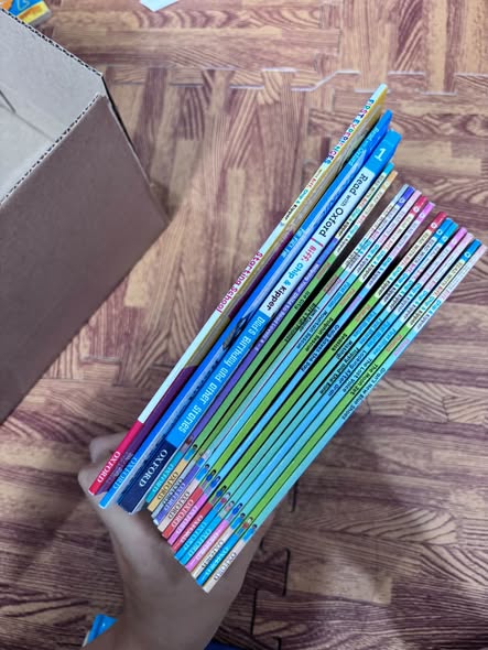 SET SÁCH LUYỆN ĐỌC OXFORD READ WITH BIFF, CHIP & KIPPER (21 CUỐN)