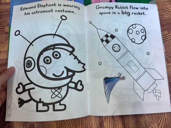 SET 3 CUỐN SÁCH TÔ MÀU & TƯƠNG TÁC PEPPA PIG: BAG O' FUN COLOURING BOOK   — ảnh 3