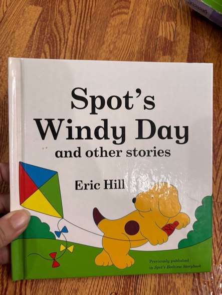 SPOT'S WINDY DAY AND OTHER STORIES  — ảnh 1