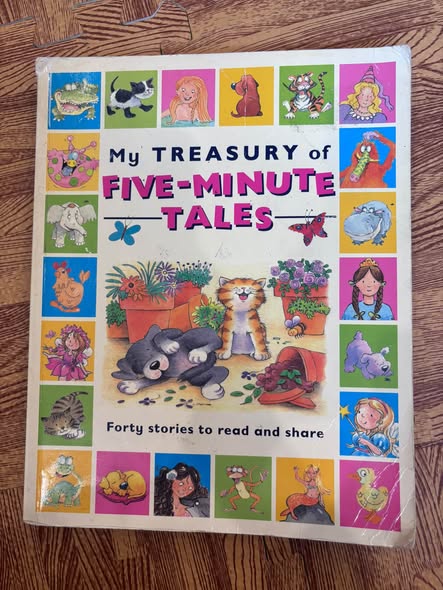 MY TREASURY OF FIVE-MINUTE TALES — ảnh 1