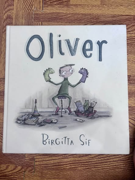 OLIVER — ảnh 1