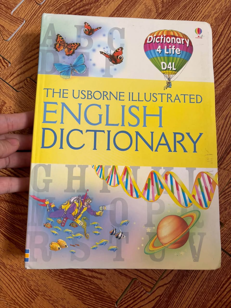 THE USBORNE ILLUSTRATED ENGLISH DICTIONARY (DICTIONARY 4 LIFE)