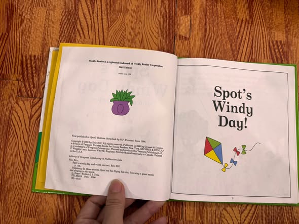 SPOT'S WINDY DAY AND OTHER STORIES  — ảnh 2