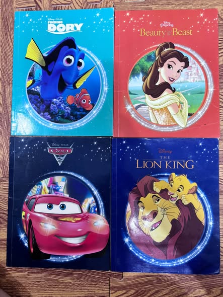 SET SÁCH TRUYỆN DISNEY & PIXAR CLASSIC STORYBOOK (10 CUỐN) image 3