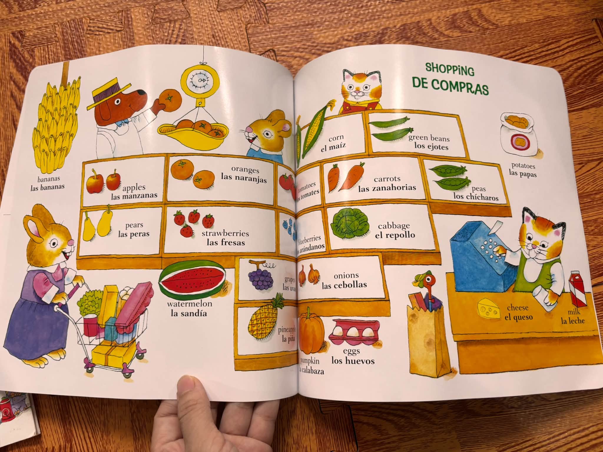 RICHARD SCARRY'S 100 FIRST WORDS / LAS PRIMERAS 100 PALABRAS DE RICHARD SCARRY (RICHARD SCARRY) image 3