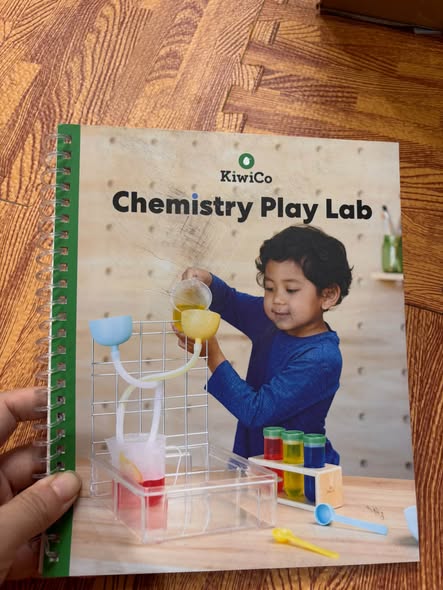 CHEMISTRY PLAY LAB (KIWICO)