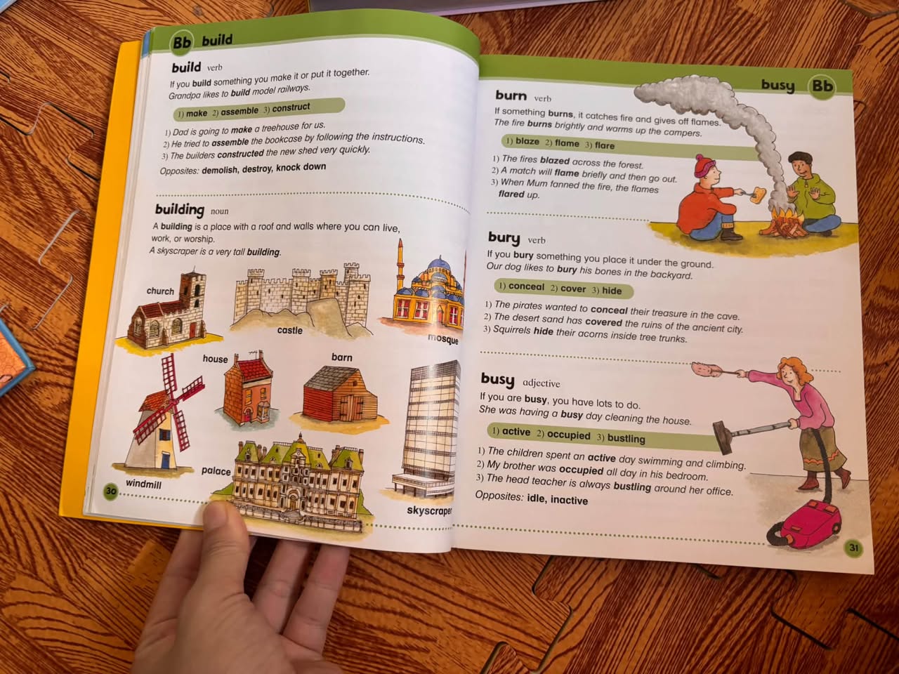 CHILDREN'S ILLUSTRATED THESAURUS — ảnh 2