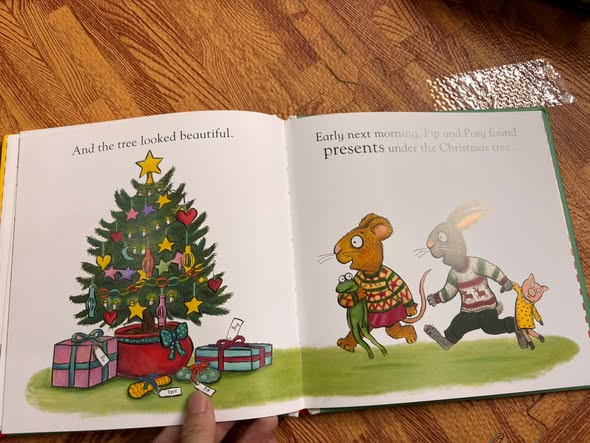 PIP AND POSY: THE CHRISTMAS TREE  — ảnh 2