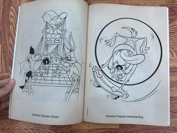 DAFFY DUCK: GONE QUACKERS! (FAVORITE BOOK TO COLOR) — ảnh 5