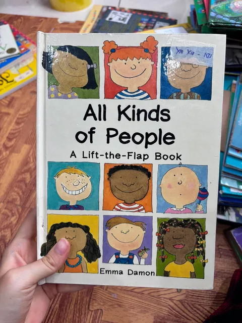 All Kinds of People: Khám Phá Sự Đa Dạng Về Con Người Và Sắc Tộc