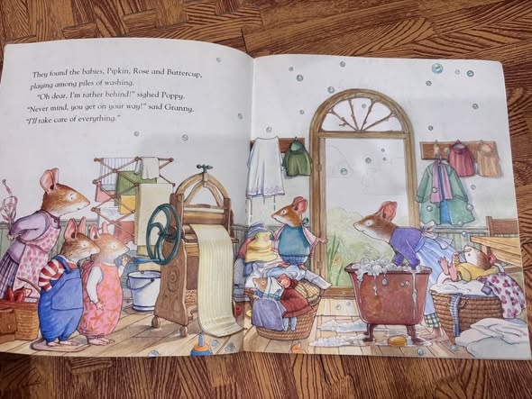 STORIES FROM BRAMBLY HEDGE: PRIMROSE IN CHARGE — ảnh 2