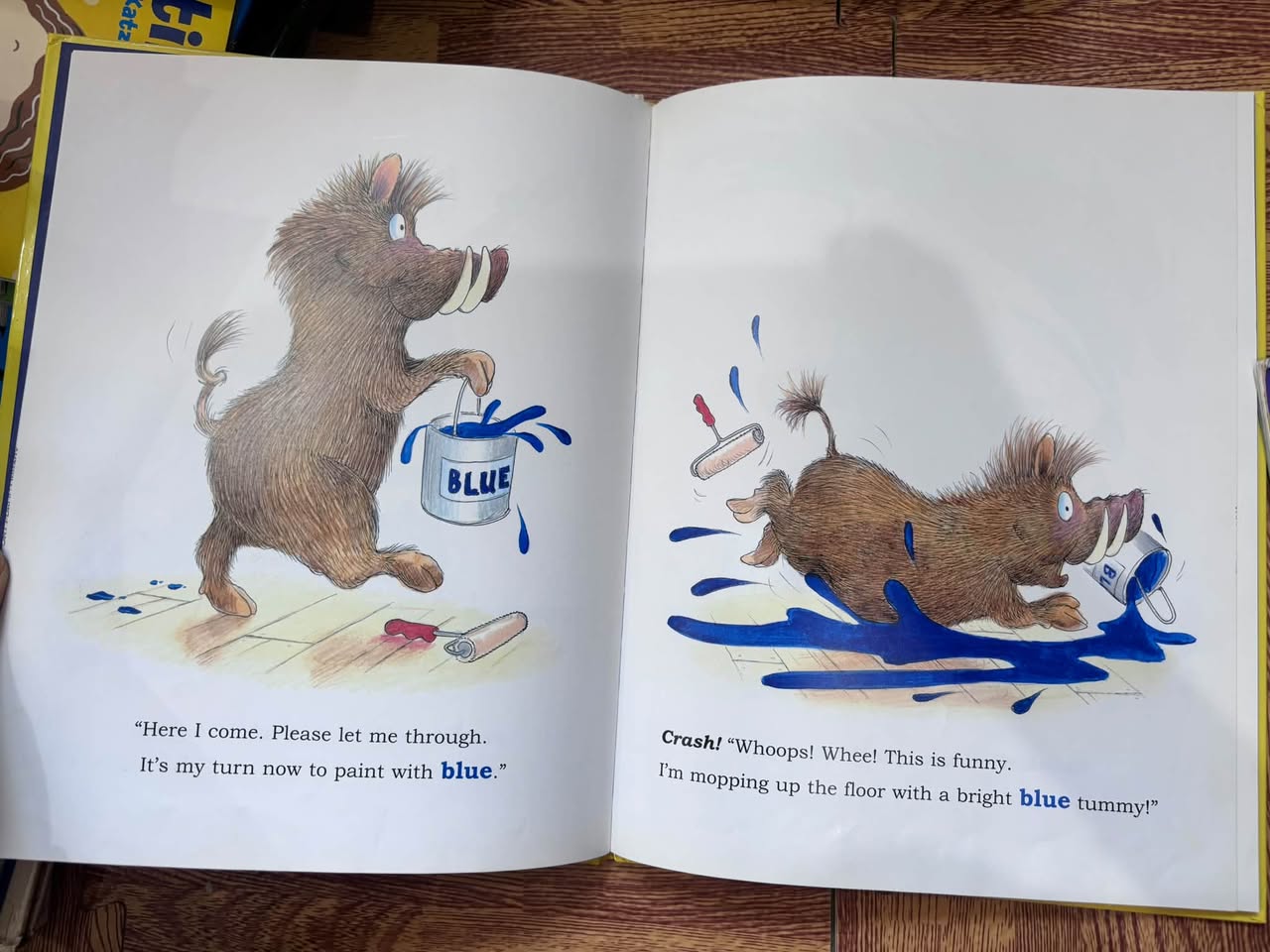 WARTHOGS PAINT: A MESSY COLOR BOÔK — ảnh 2