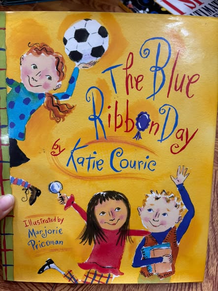 THE BLUE RIBBON DAY  — ảnh 1