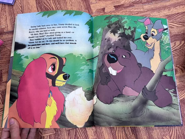 SÁCH TRANH CỔ TÍCH DISNEY: LADY AND THE TRAMP — ảnh 2