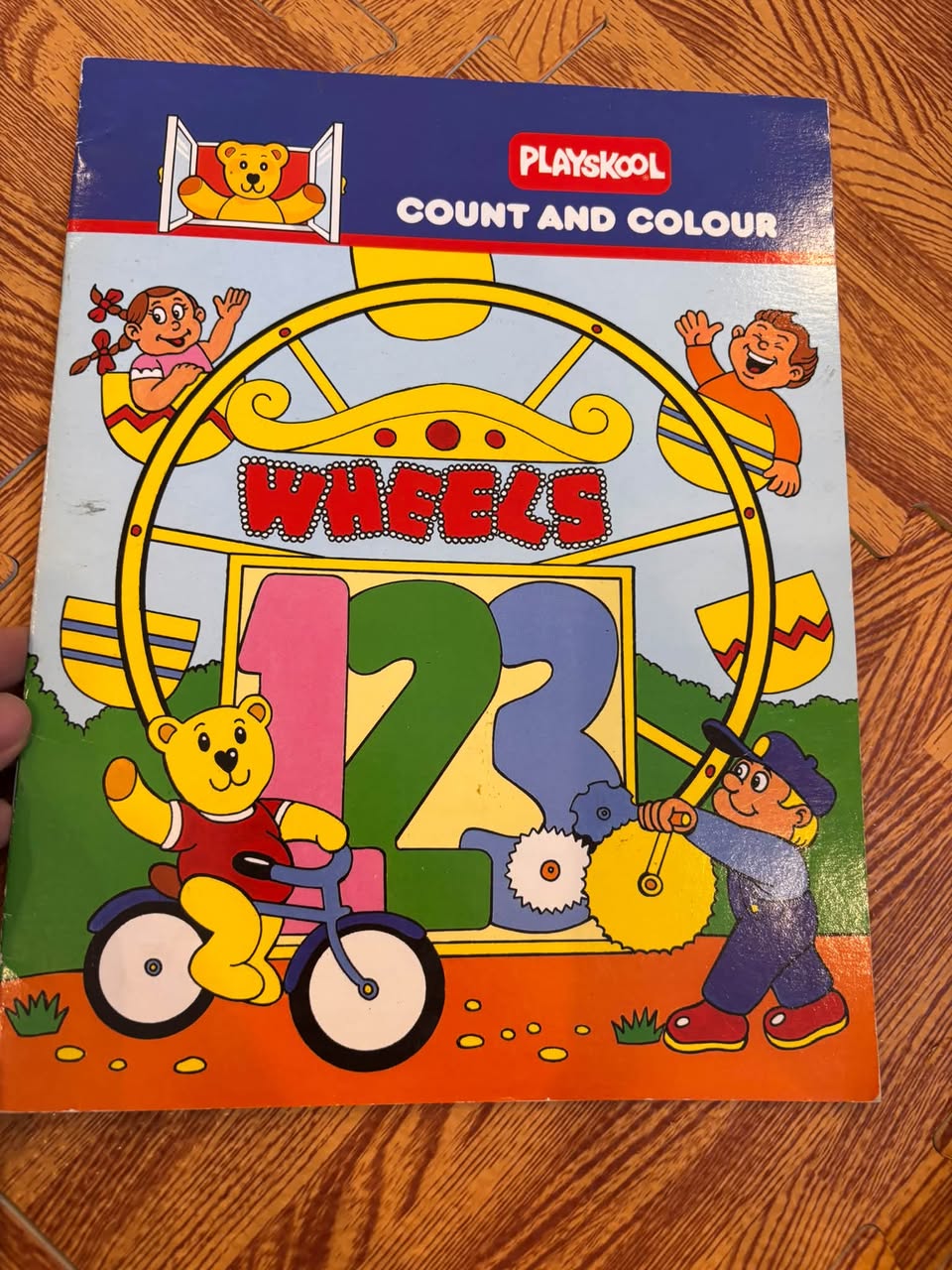 PLAYSKOOL COUNT AND COLOUR: WHEELS 123