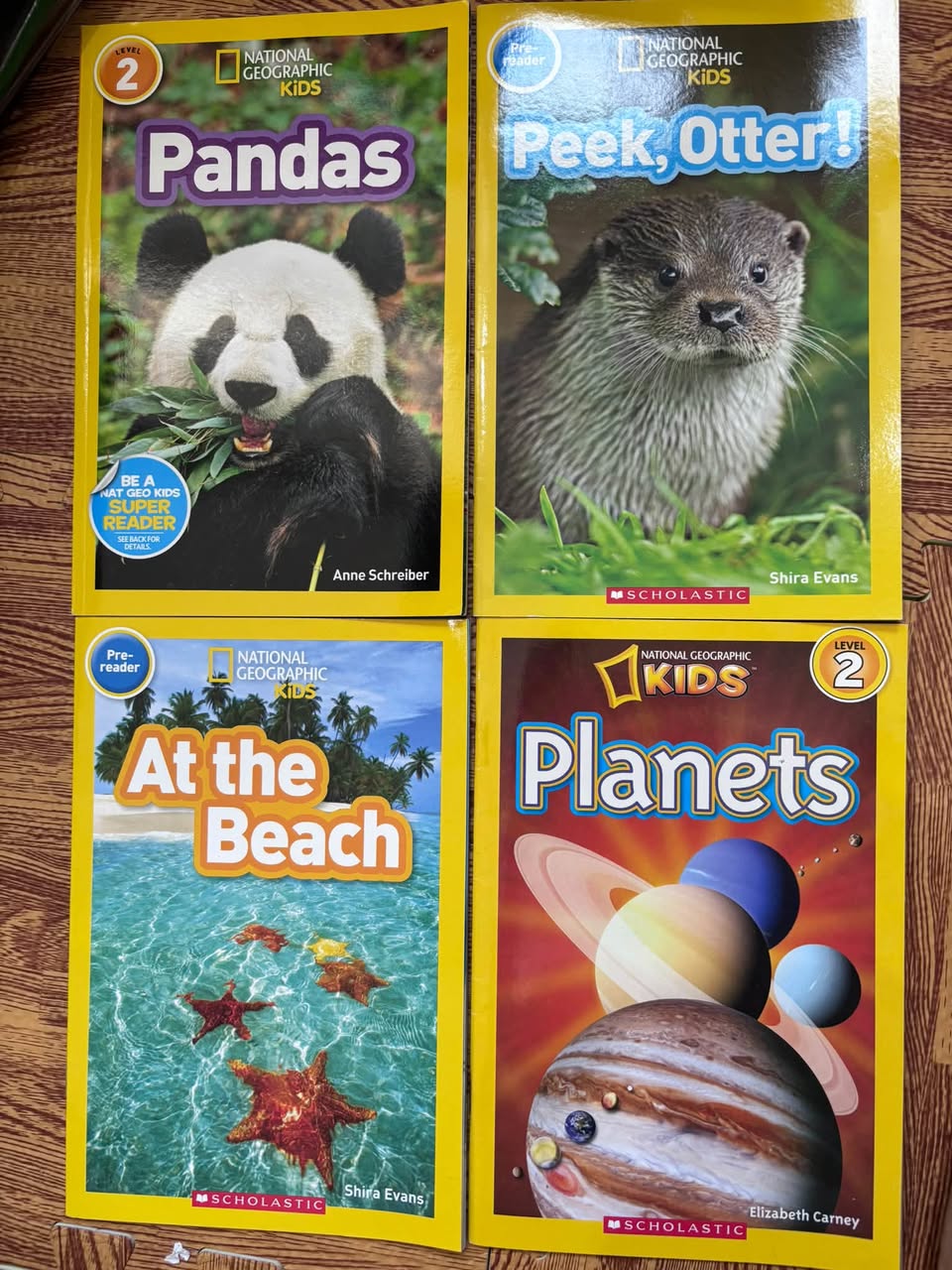 NATIONAL GEOGRAPHIC KIDS READERS (SET 4 CUỐN)