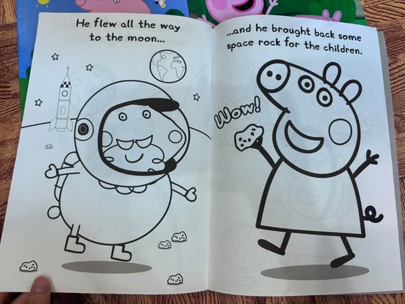 SET 3 CUỐN SÁCH TÔ MÀU & TƯƠNG TÁC PEPPA PIG: BAG O' FUN COLOURING BOOK   — ảnh 2