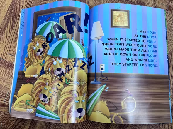 I KNEW TWO WHO SAID MOO (A COUNTING AND RHYMING BOOK) — ảnh 3