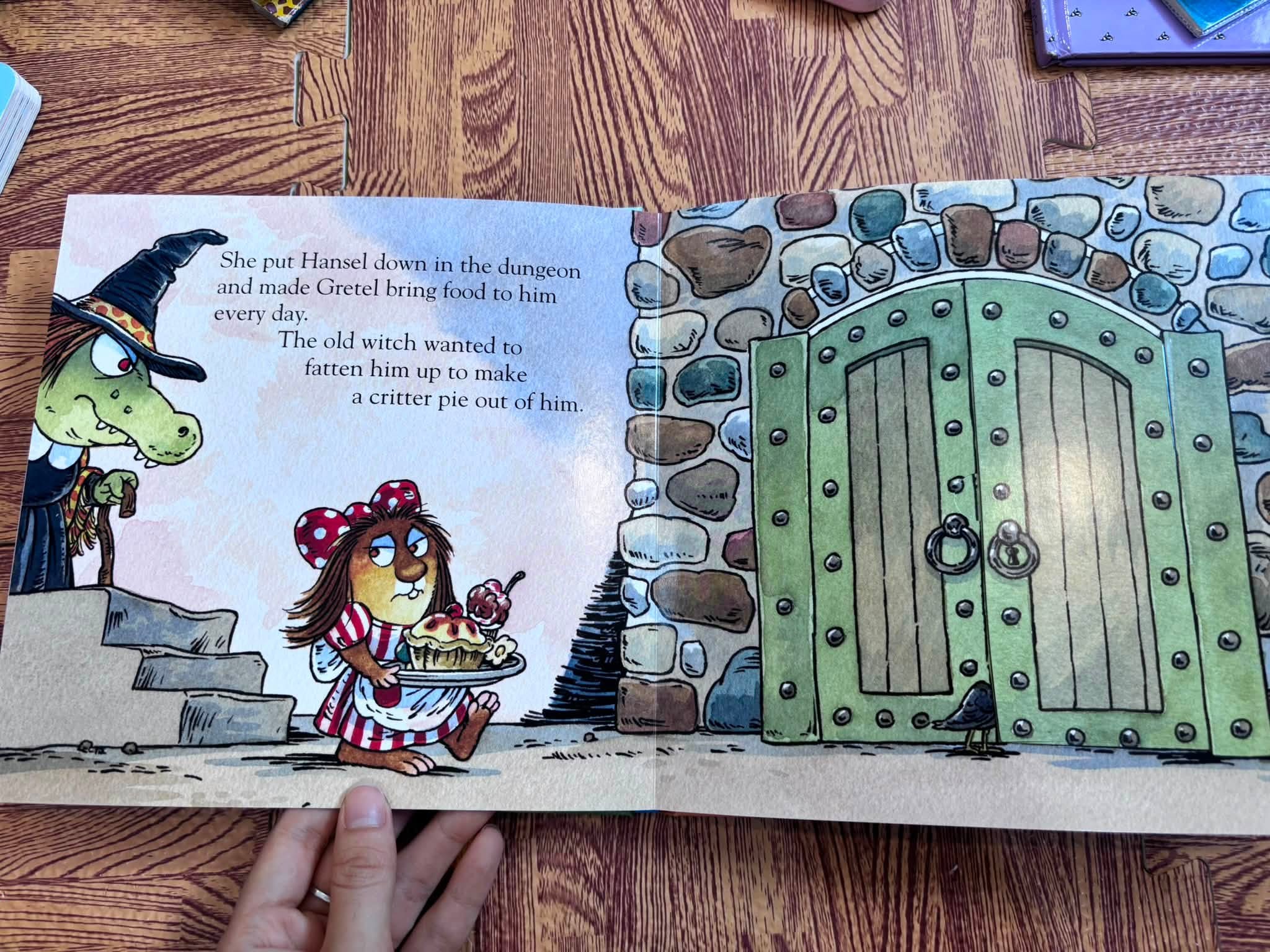 LITTLE CRITTER: HANSEL AND GRETEL image 4