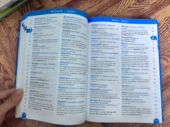 OXFORD PRIMARY DICTIONARY (NEW ILLUSTRATED EDITION) — ảnh 3