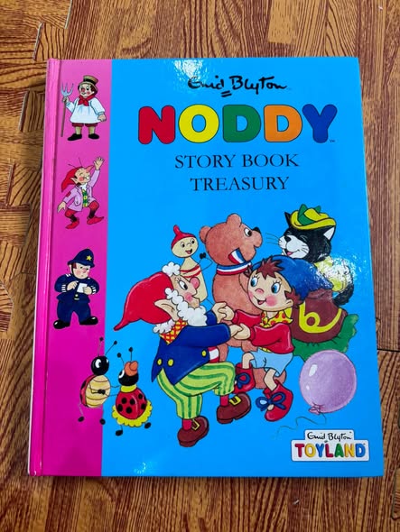 ENID BLYTON NODDY STORY BOOK TREASURY