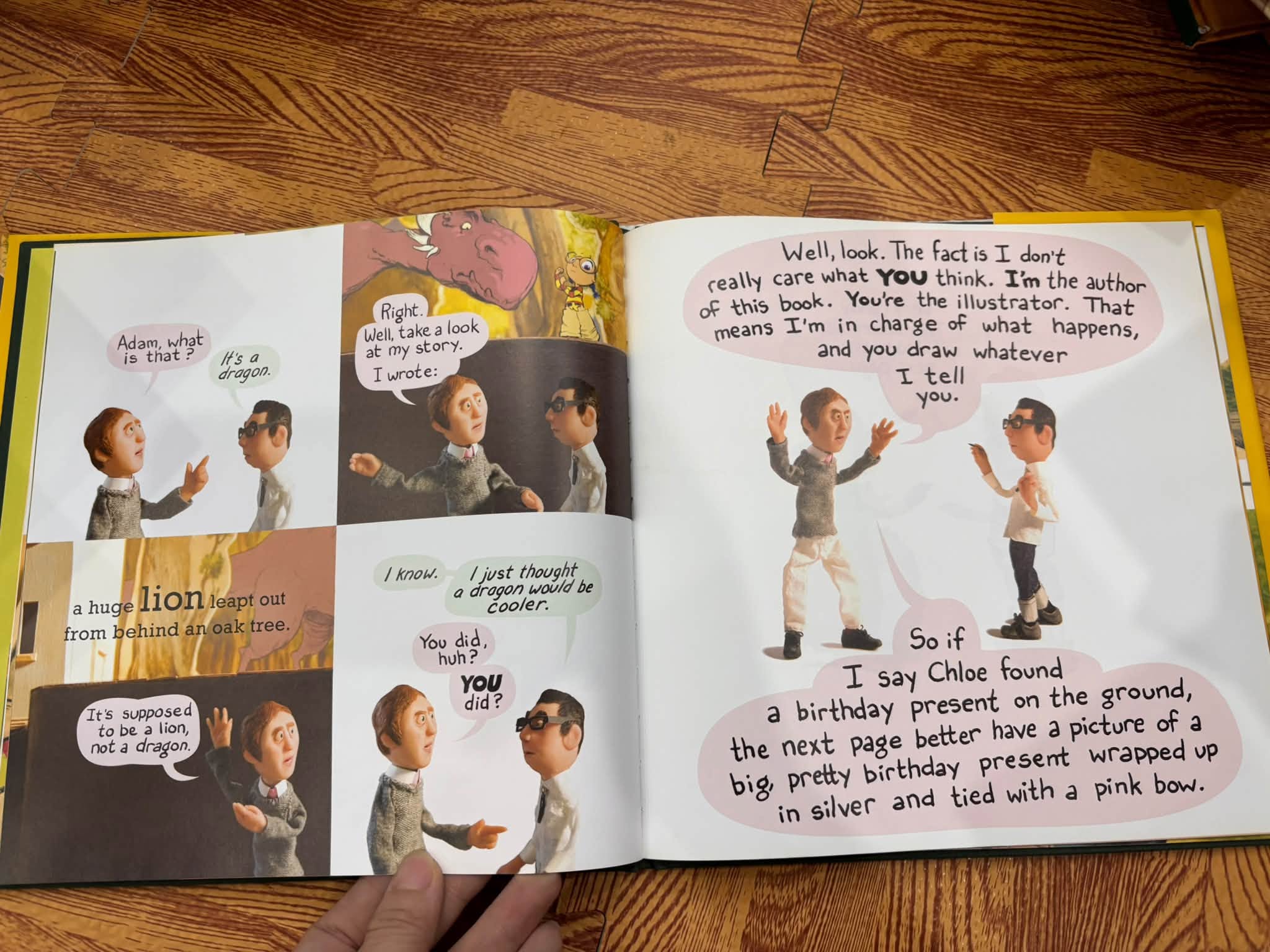 CHLOE AND THE LION — ảnh 5