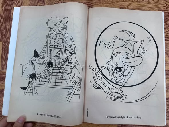 DAFFY DUCK: GONE QUACKERS! (FAVORITE BOOK TO COLOR) — ảnh 2