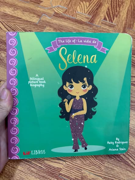 THE LIFE OF / LA VIDA DE SELENA: A BILINGUAL PICTURE BOOK BIOGRAPHY