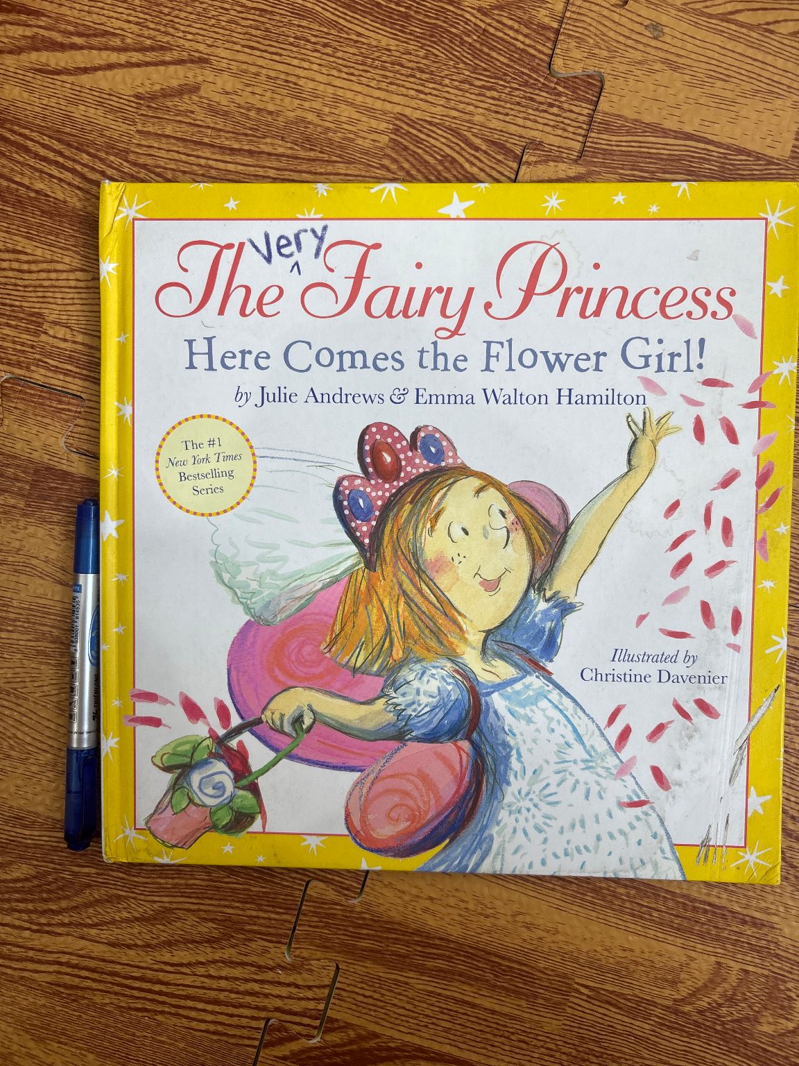 The Very Fairy Princess: Here Comes the Flower Girl!