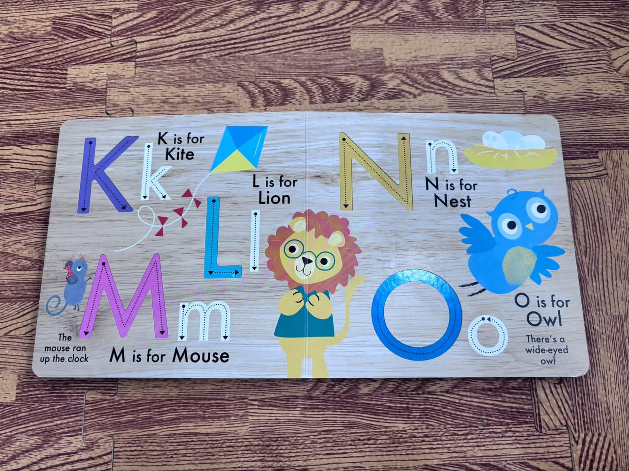 ABC Learn With Me (Touch and Trace Nursery Rhymes) — ảnh 4