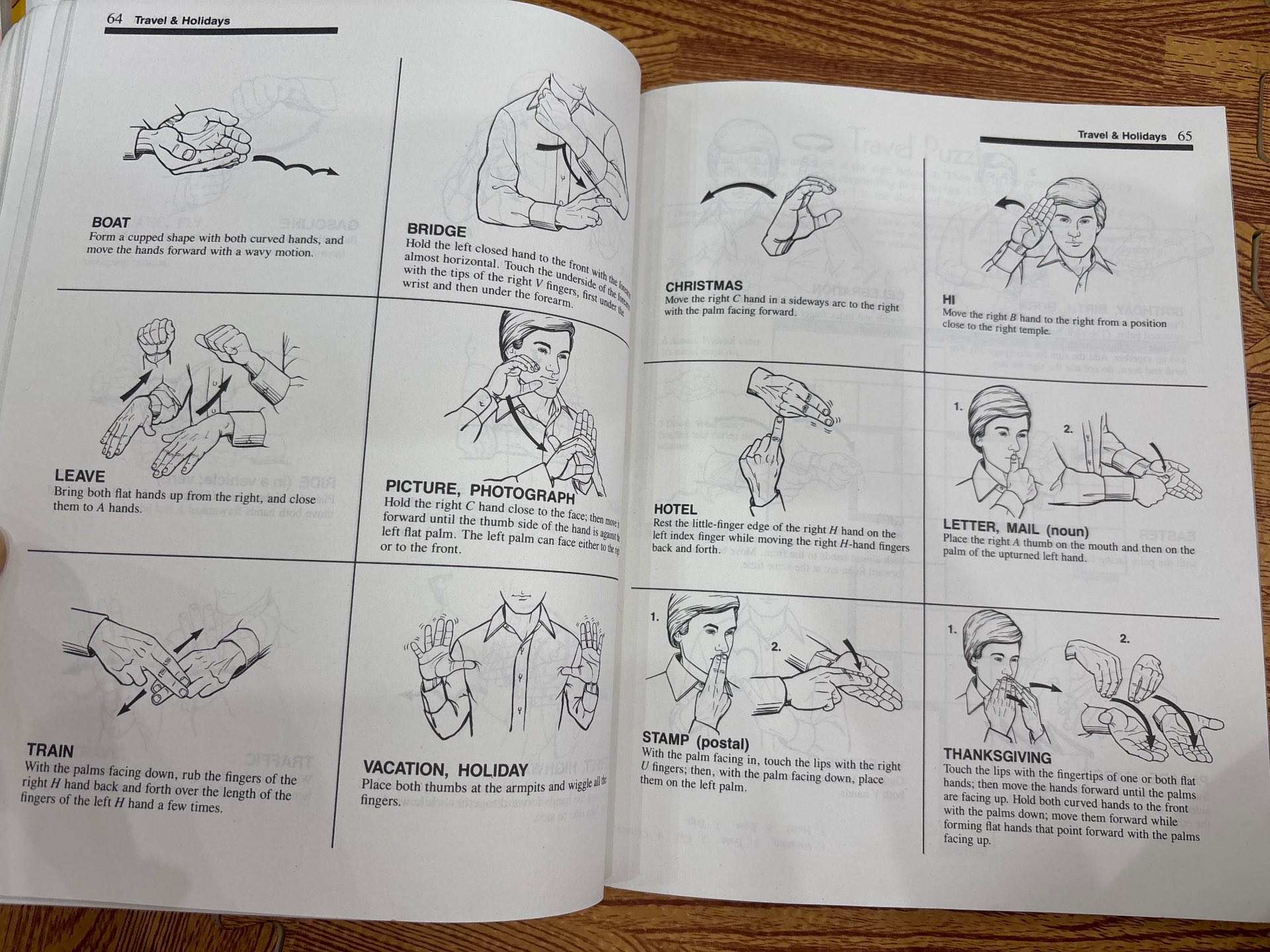 Signing For Kids bị rách trang đầu — ảnh 3