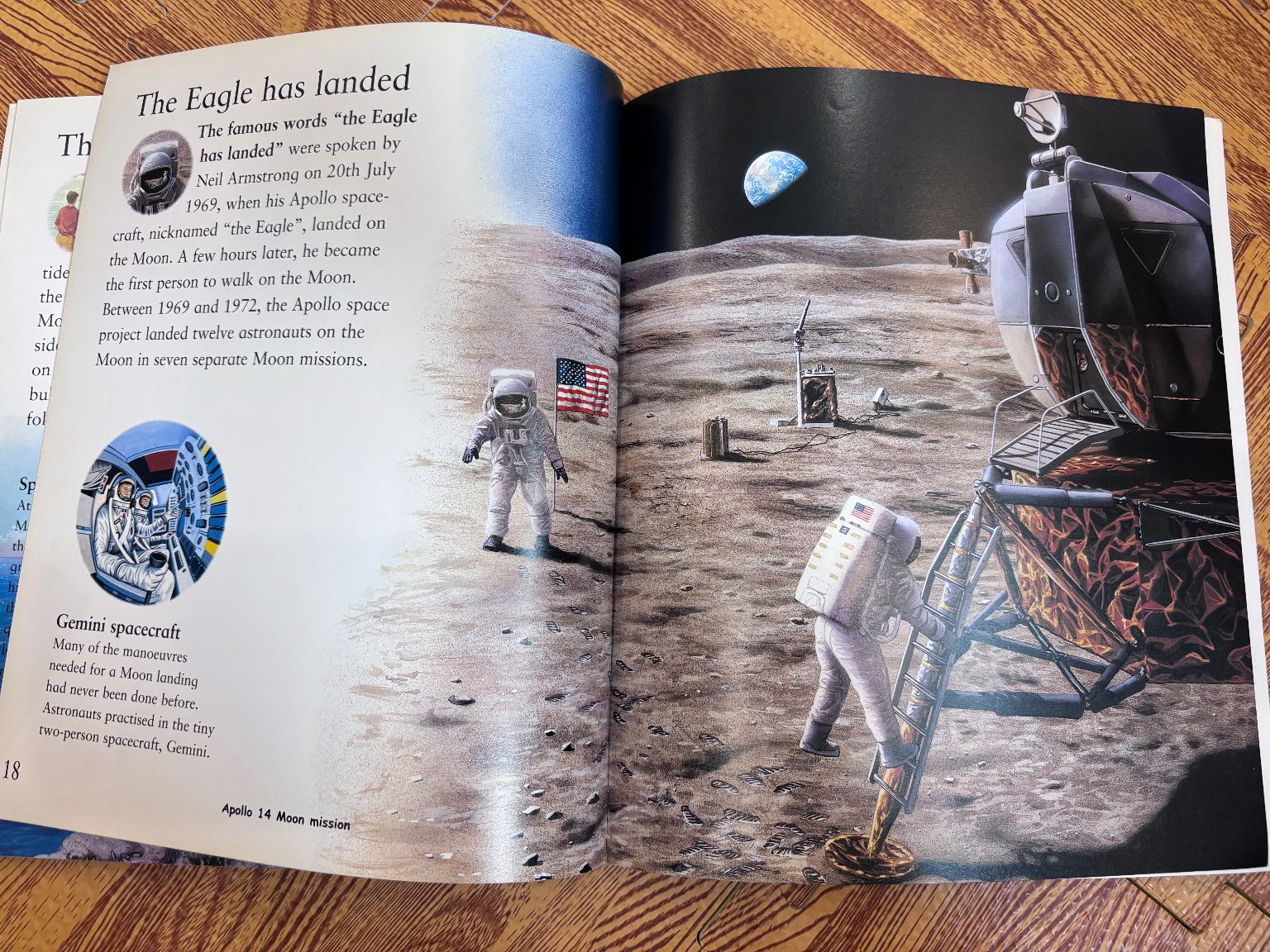 My Best Book of The Moon — ảnh 7