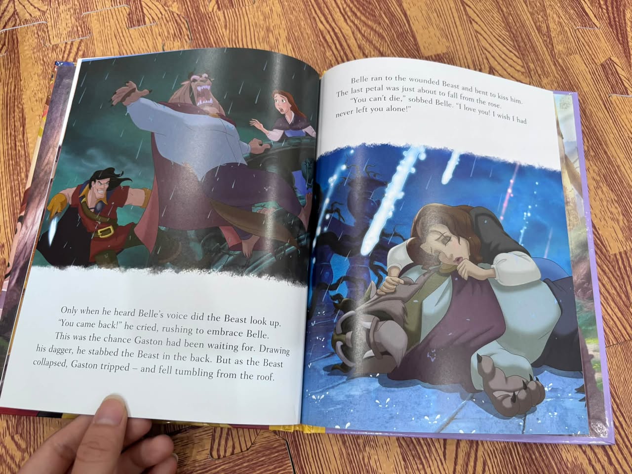 DISNEY PRINCESS: BEAUTY AND THE BEAST (THE ORIGINAL MAGICAL STORY - BÌA CỨNG) — ảnh 4