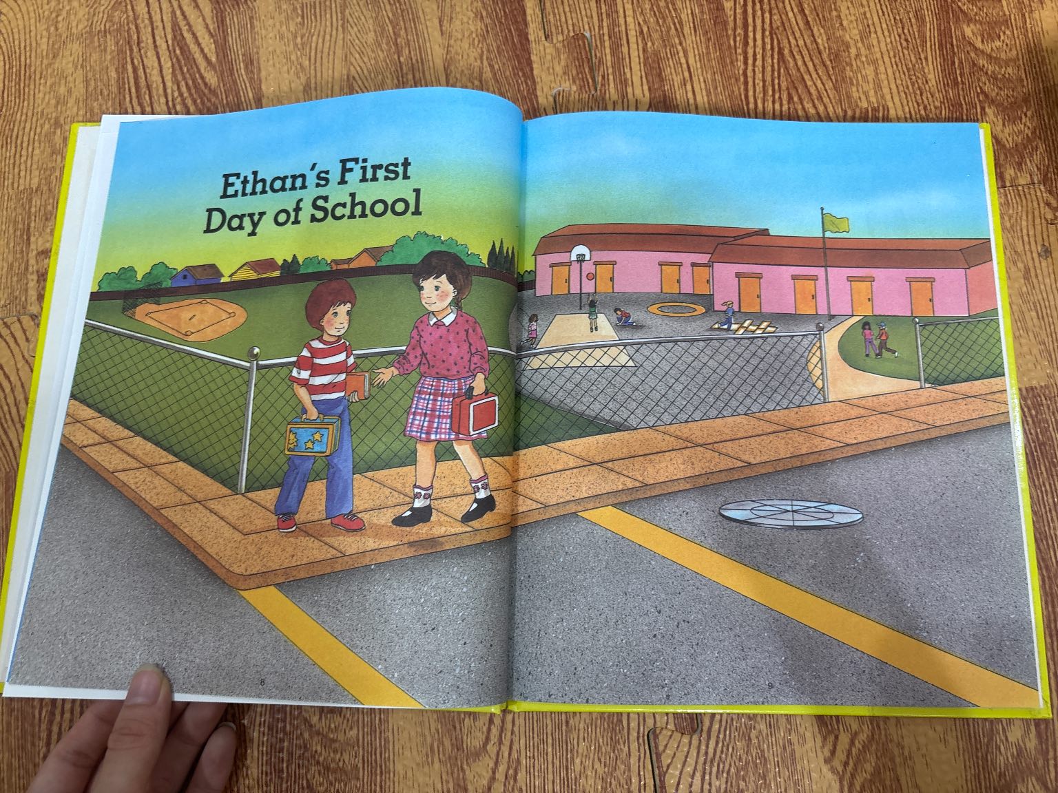 Little Kids at School — ảnh 2