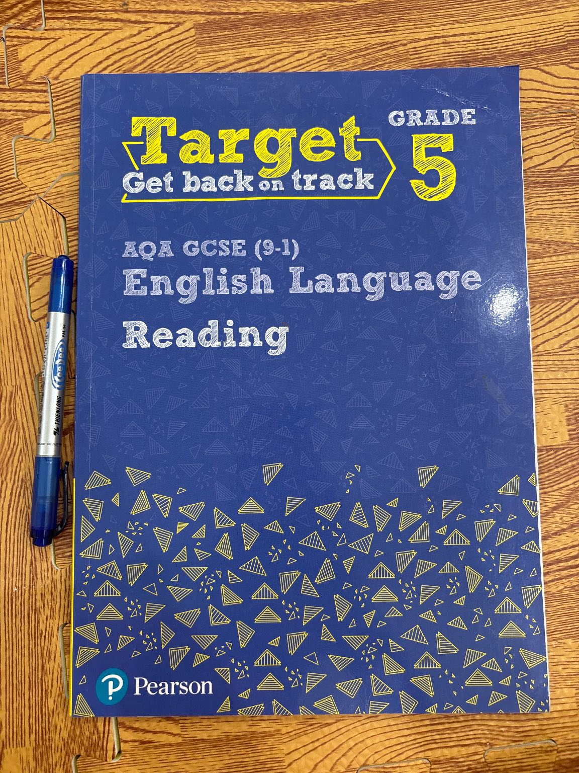 Target: Get back on track - AQA GCSE (9-1) English Language Reading, Grade 5