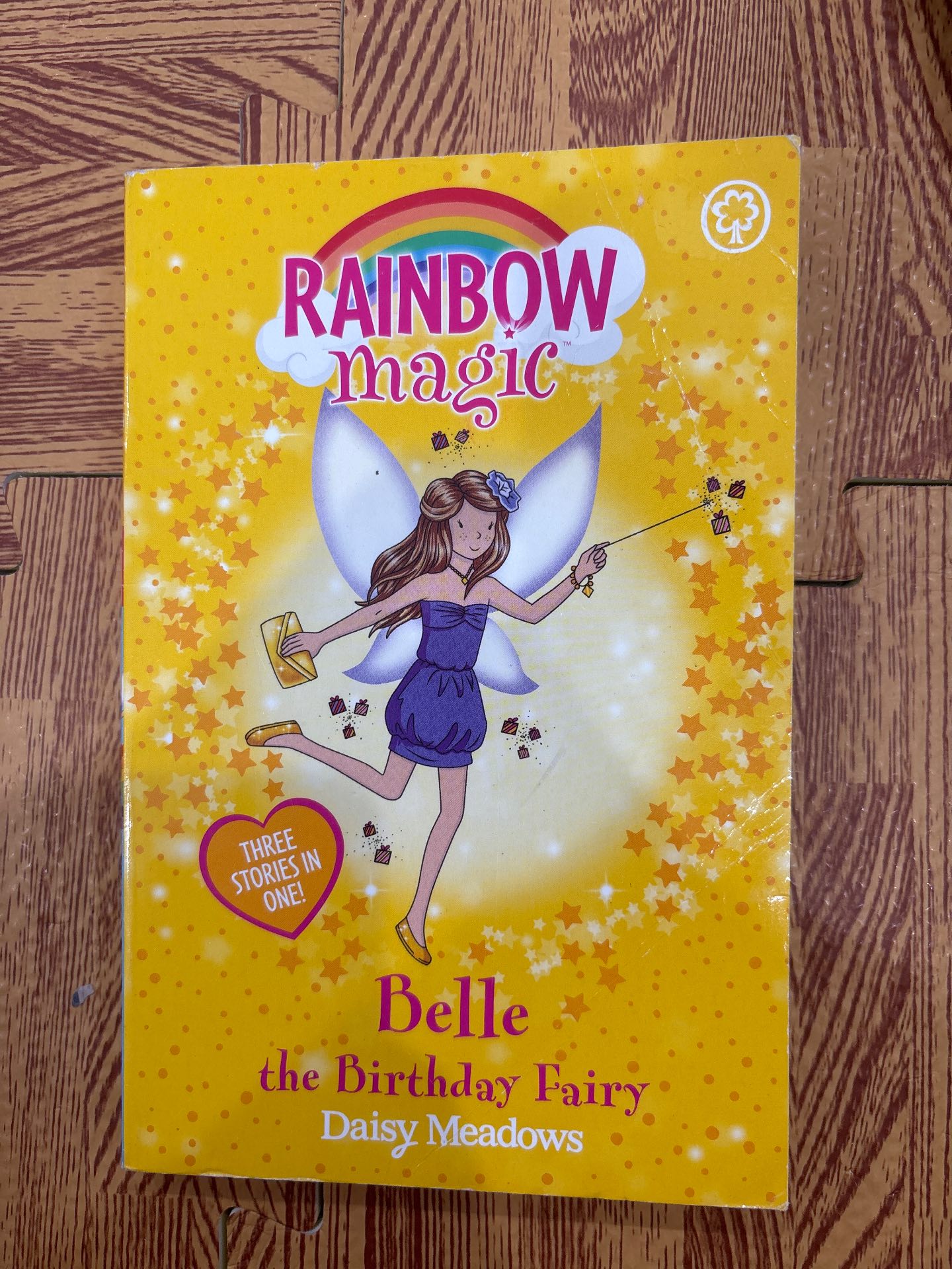 Rainbow Magic: Belle the Birthday Fairy — ảnh 1