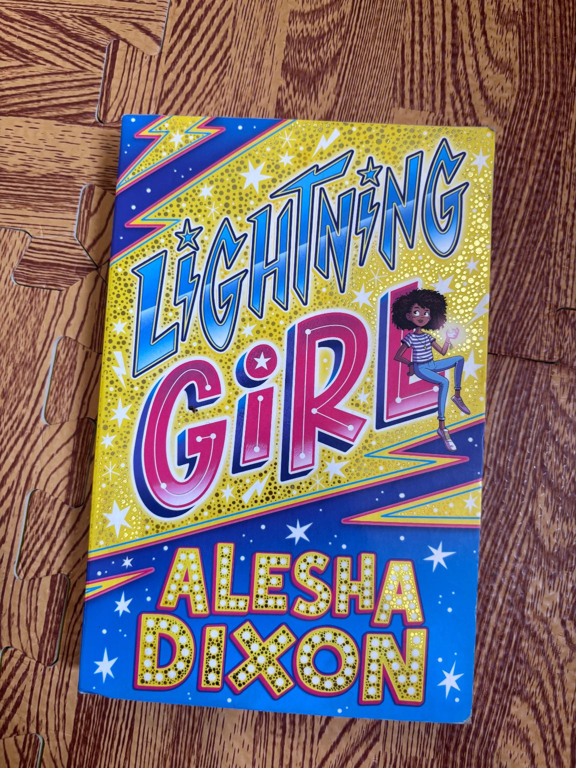 Lightning Girl — ảnh 1