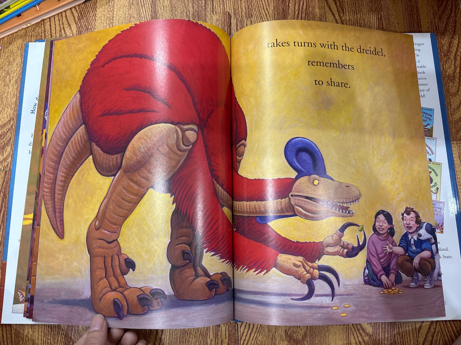 How Do Dinosaurs Say Happy Chanukah? — ảnh 5
