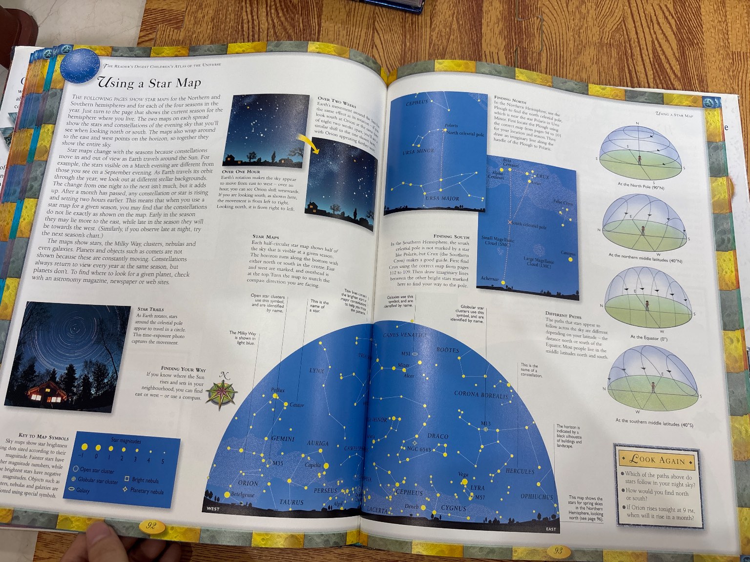 The Reader's Digest Children's Atlas of the Universe — ảnh 6