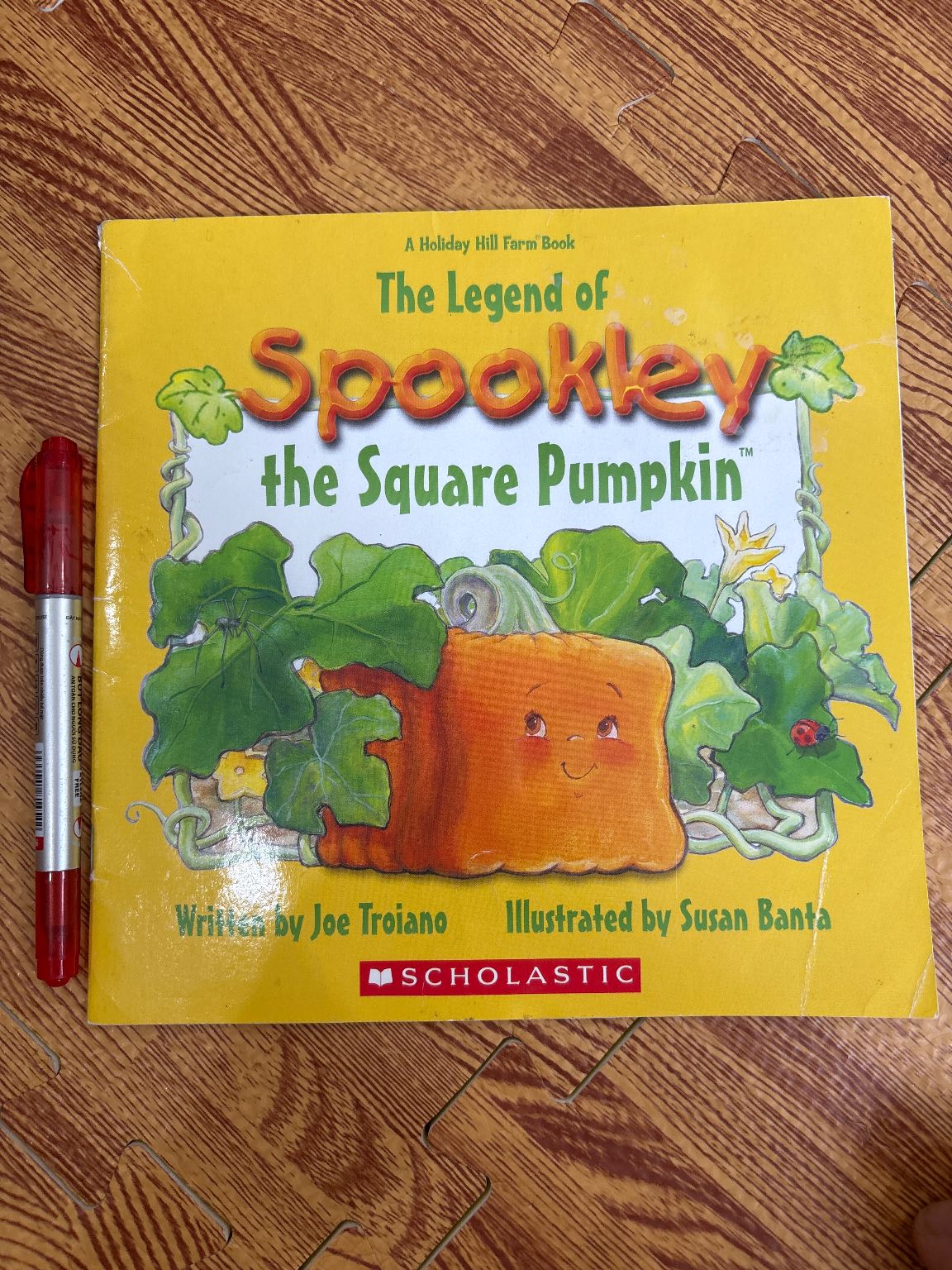 The Legend of Spookley the Square Pumpkin