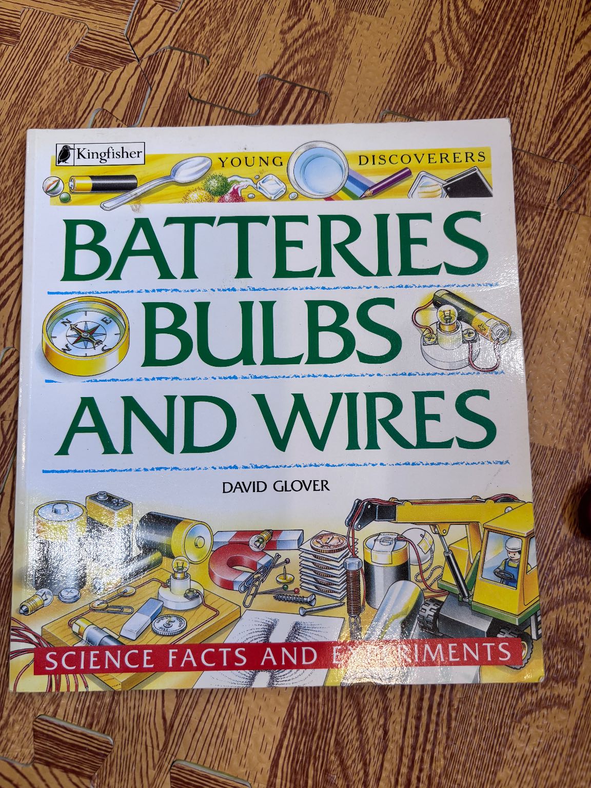 Batteries Bulbs and Wires — ảnh 1