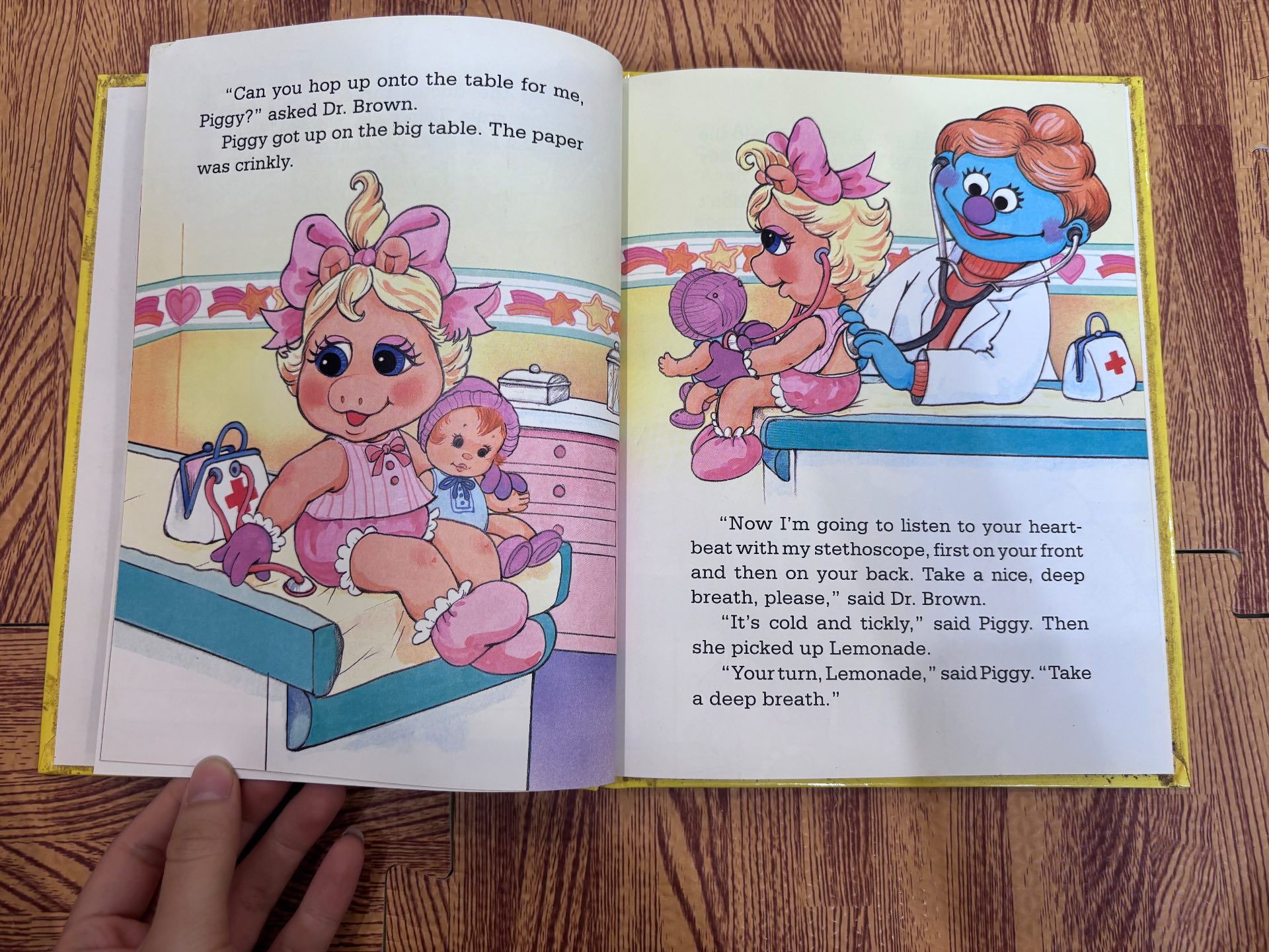 Piggy Visits the Doctor — ảnh 2