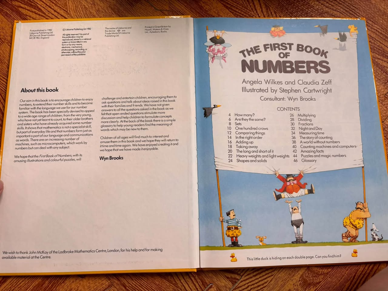 THE FIRST BOOK OF NUMBERS (USBORNE - STEPHEN CARTWRIGHT) — ảnh 2