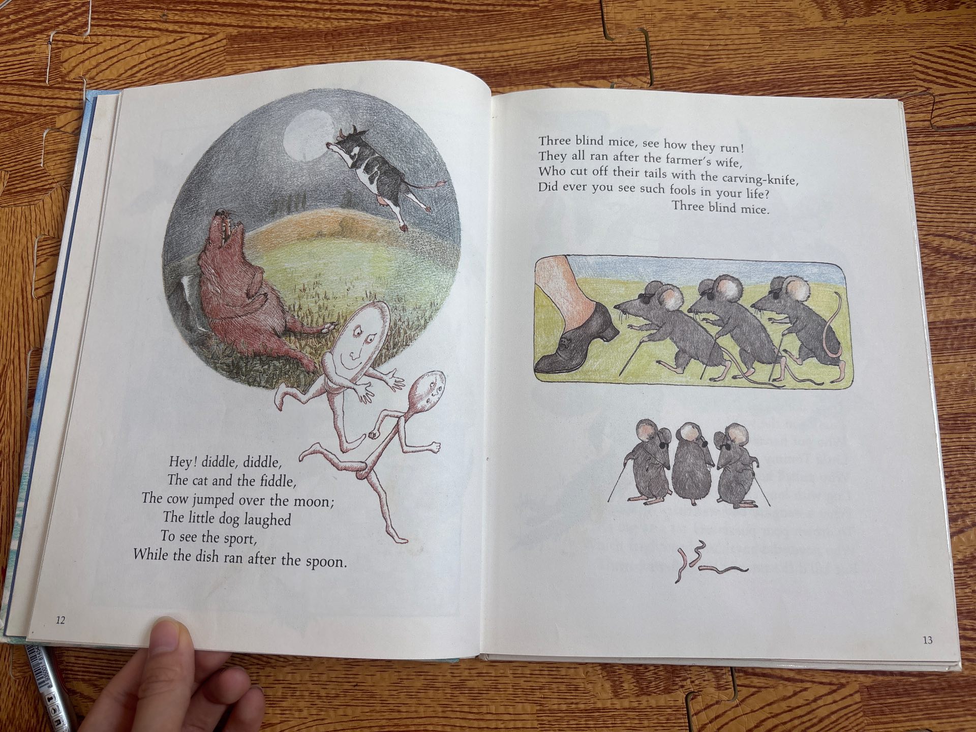 THE HELEN OXENBURY NURSERY RHYME BOOK  — ảnh 3