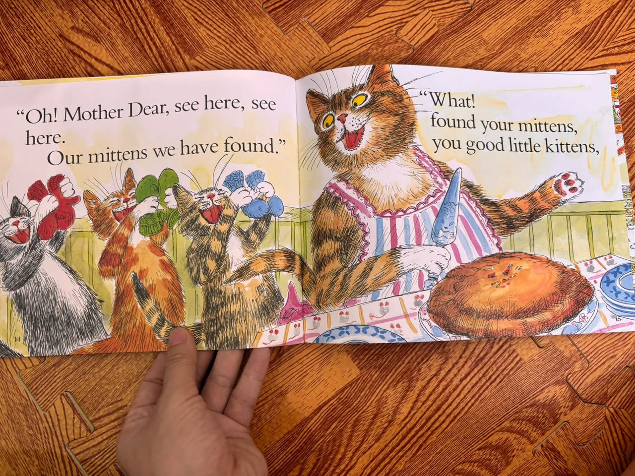 THREE LITTLE KITTENS — ảnh 5