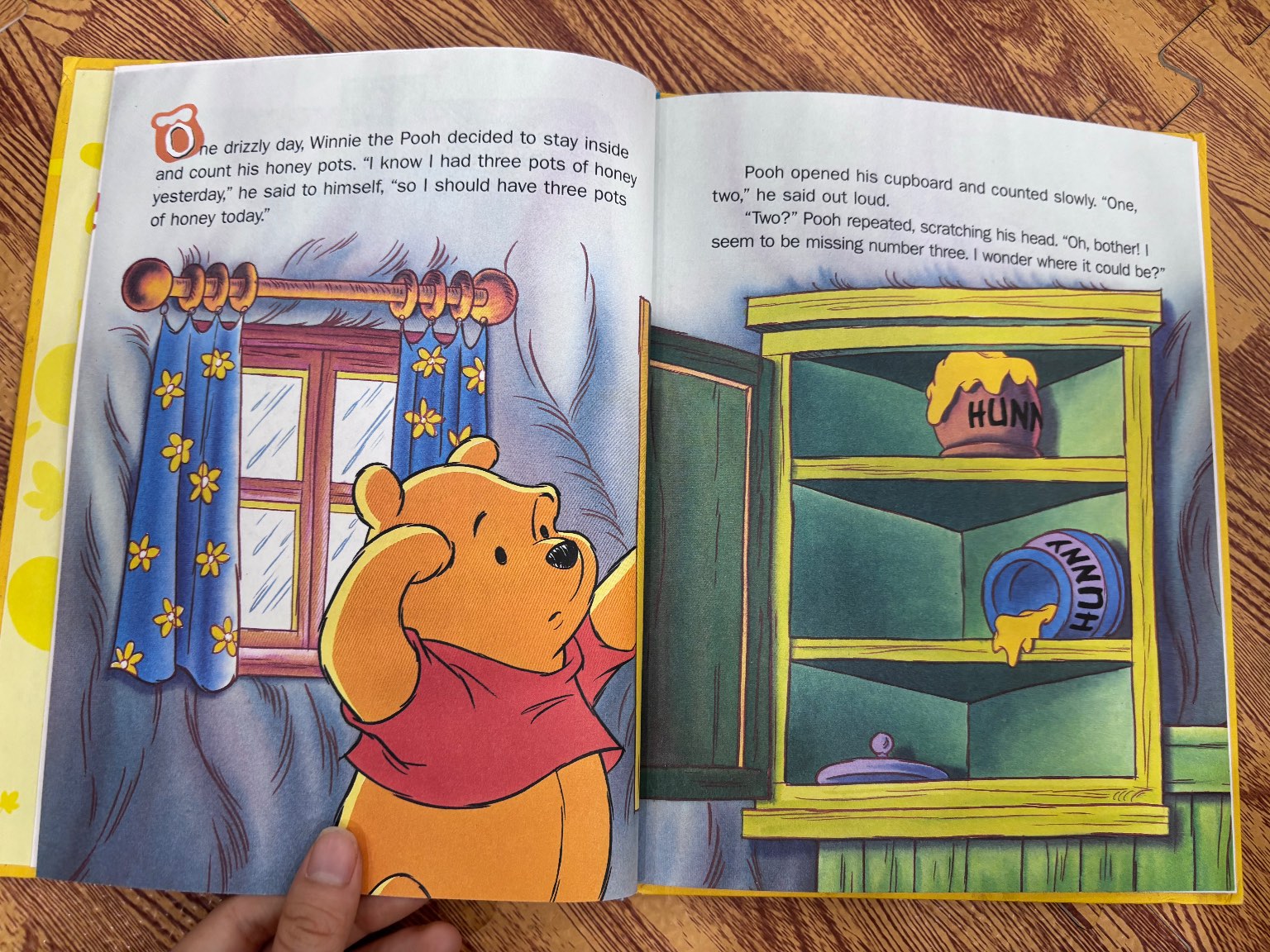 Pooh Good as Gold — ảnh 8
