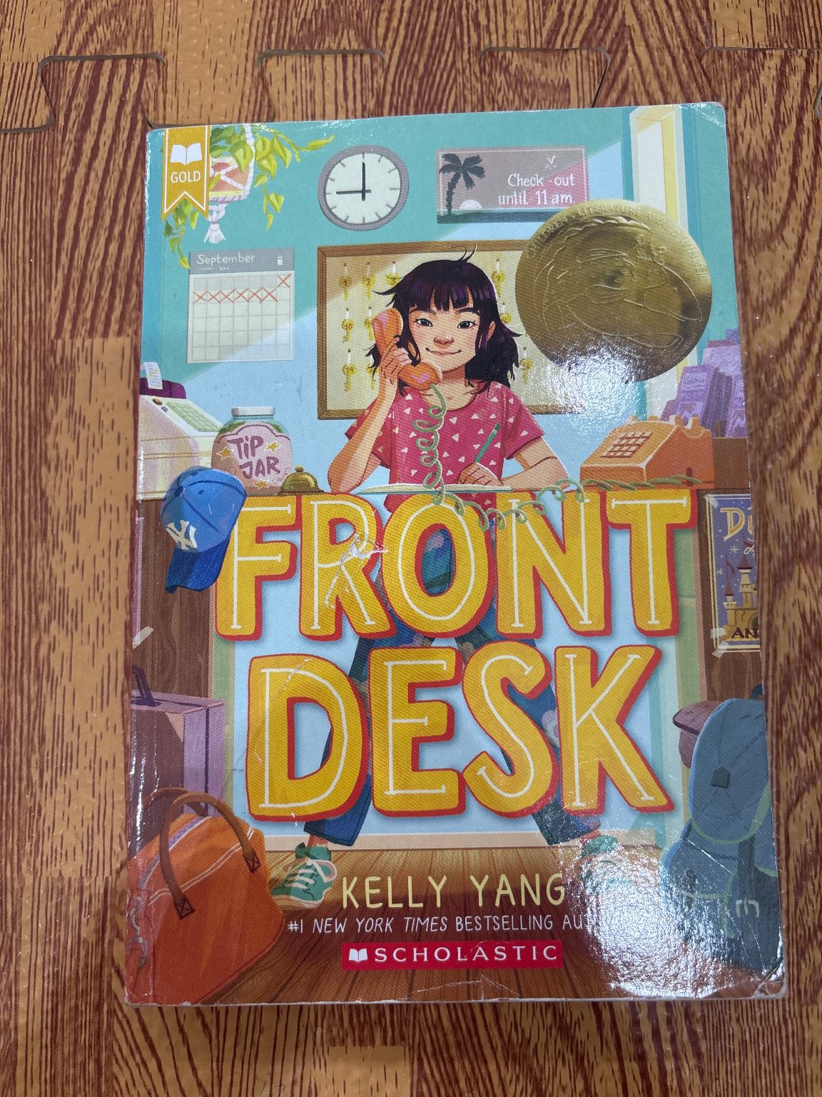 Front Desk — ảnh 1